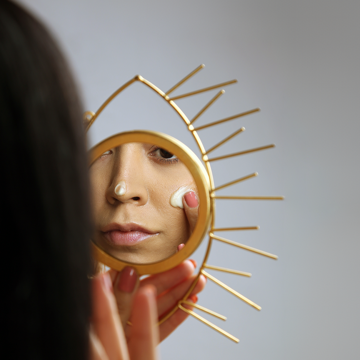 The Diamond Shine Face Brightener